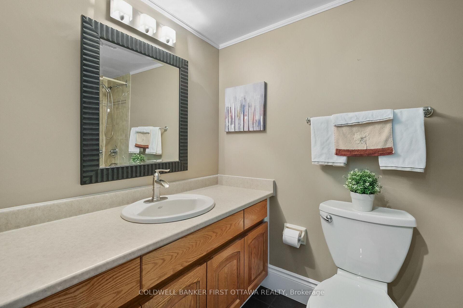 Photo 24 of Unit 403, 545 St Laurent Boulevard, Ottawa, Viscount Alexander Park — HOMEH