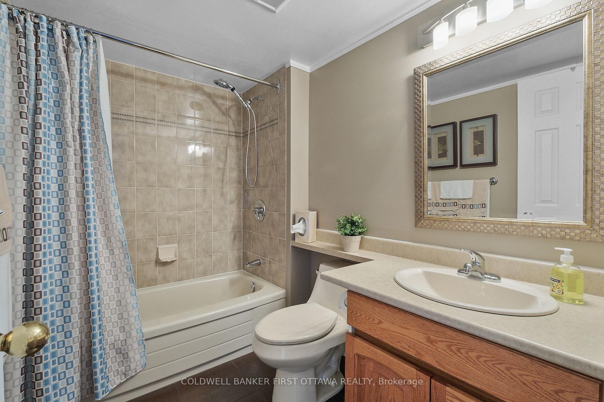Photo 26 of Unit 403, 545 St Laurent Boulevard, Ottawa, Viscount Alexander Park — HOMEH