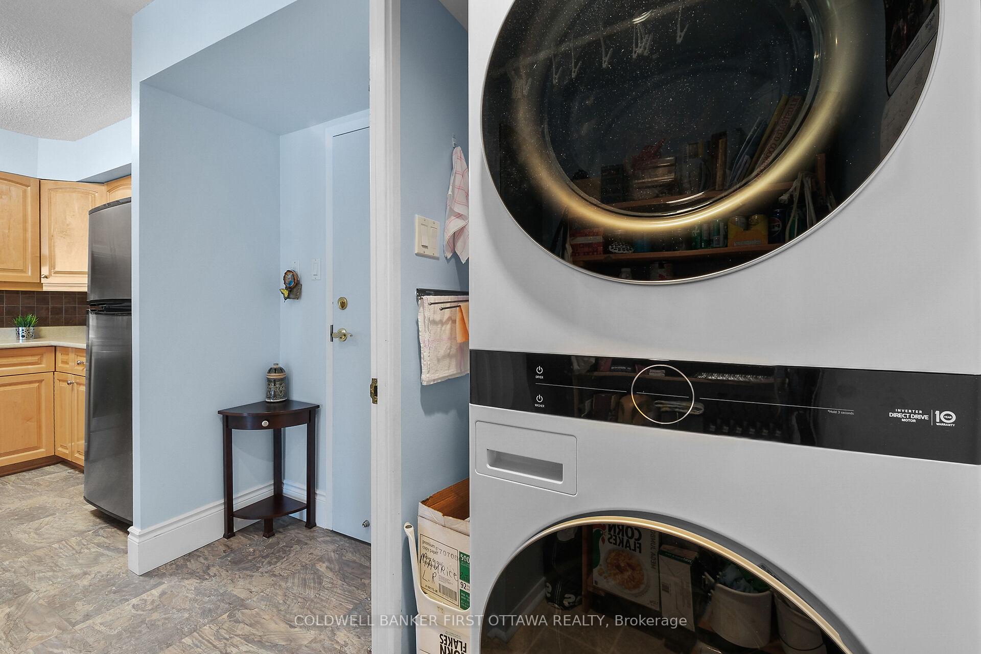 Photo 31 of Unit 403, 545 St Laurent Boulevard, Ottawa, Viscount Alexander Park — HOMEH