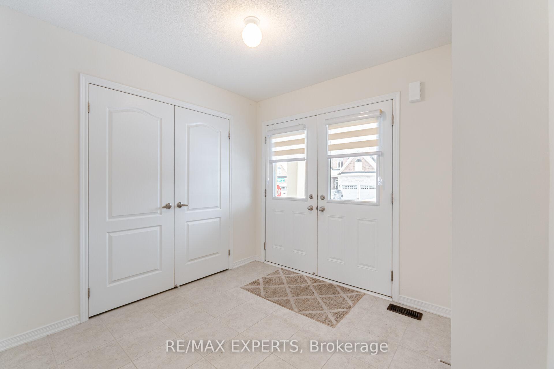 Photo 4 of Unit Entire, 3 Grayson Road, Ajax, Central — HOMEH