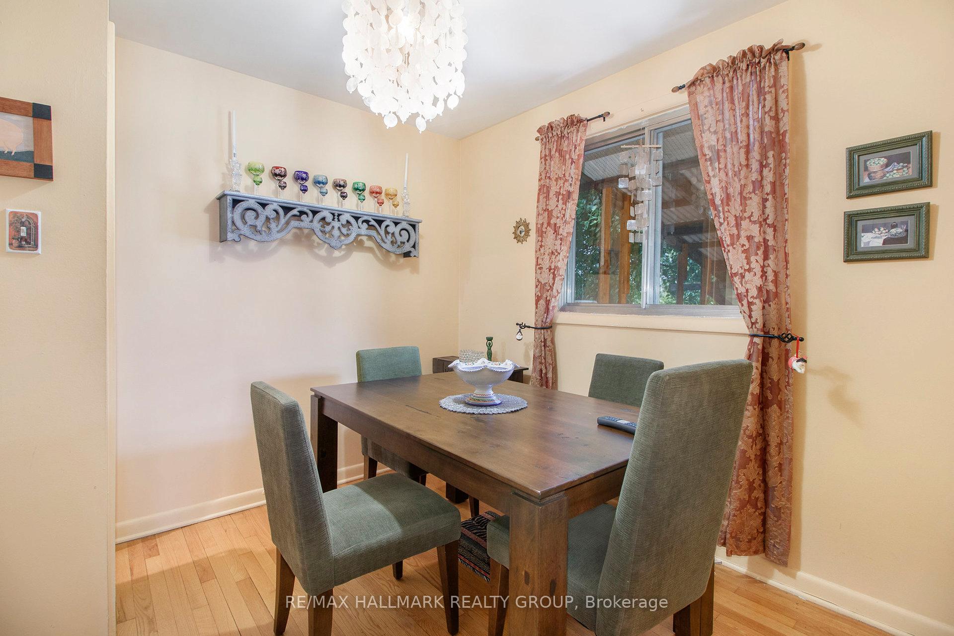 Photo 11 of 1036 Gill Avenue, Ottawa, Elmvale Acres/Urbandale — HOMEH