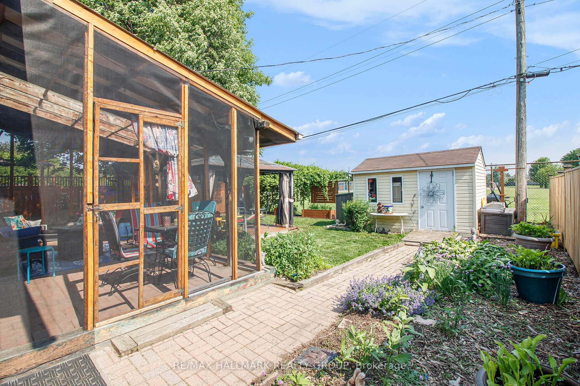 Photo 23 of 1036 Gill Avenue, Ottawa, Elmvale Acres/Urbandale — HOMEH