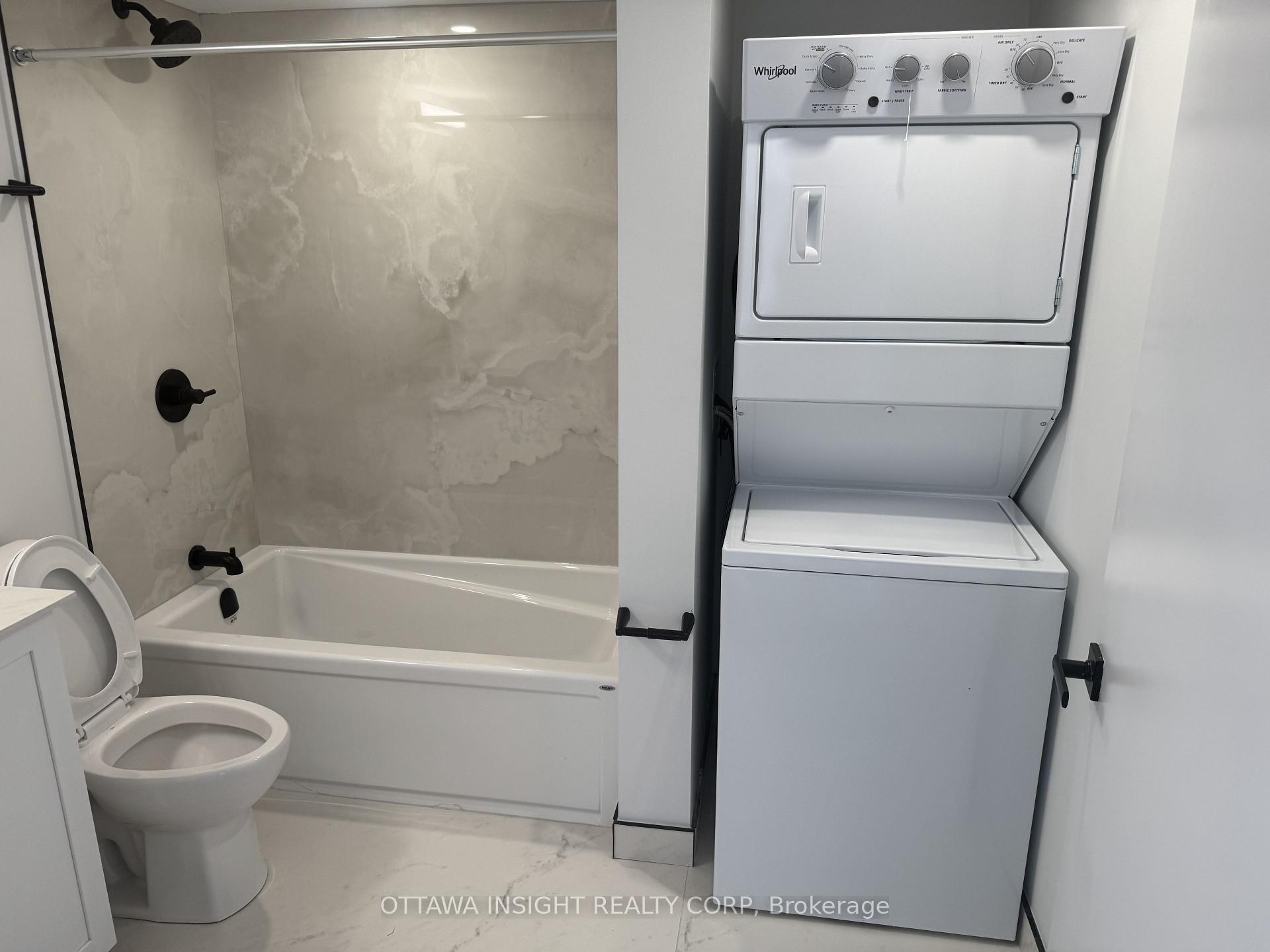 Photo 2 of Unit 3, 263 Currell Avenue, Ottawa, Westboro/Hampton Park — HOMEH