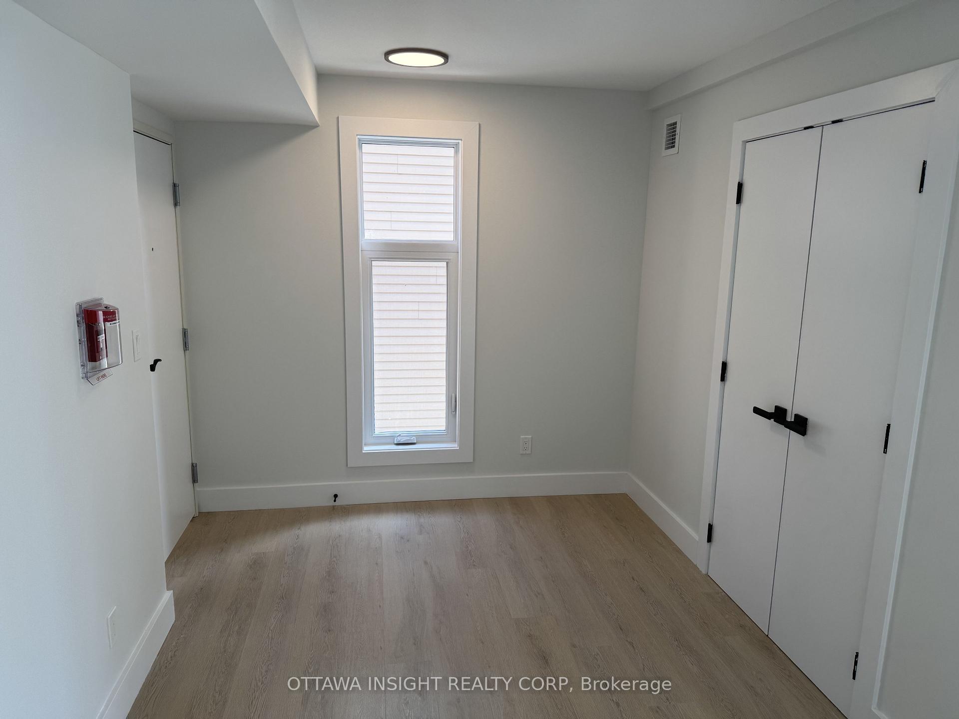 Photo 7 of Unit 3, 263 Currell Avenue, Ottawa, Westboro/Hampton Park — HOMEH