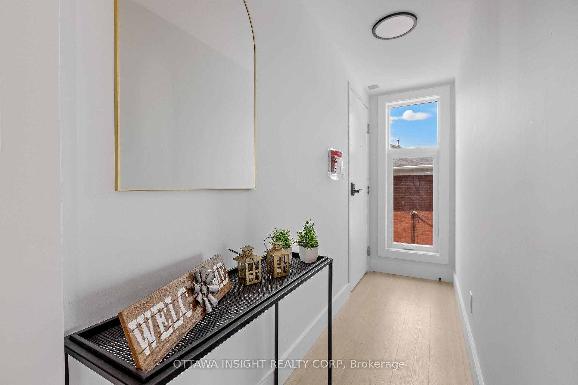 Photo 2 of Unit 2, 263 Currell Avenue, Ottawa, Westboro/Hampton Park — HOMEH
