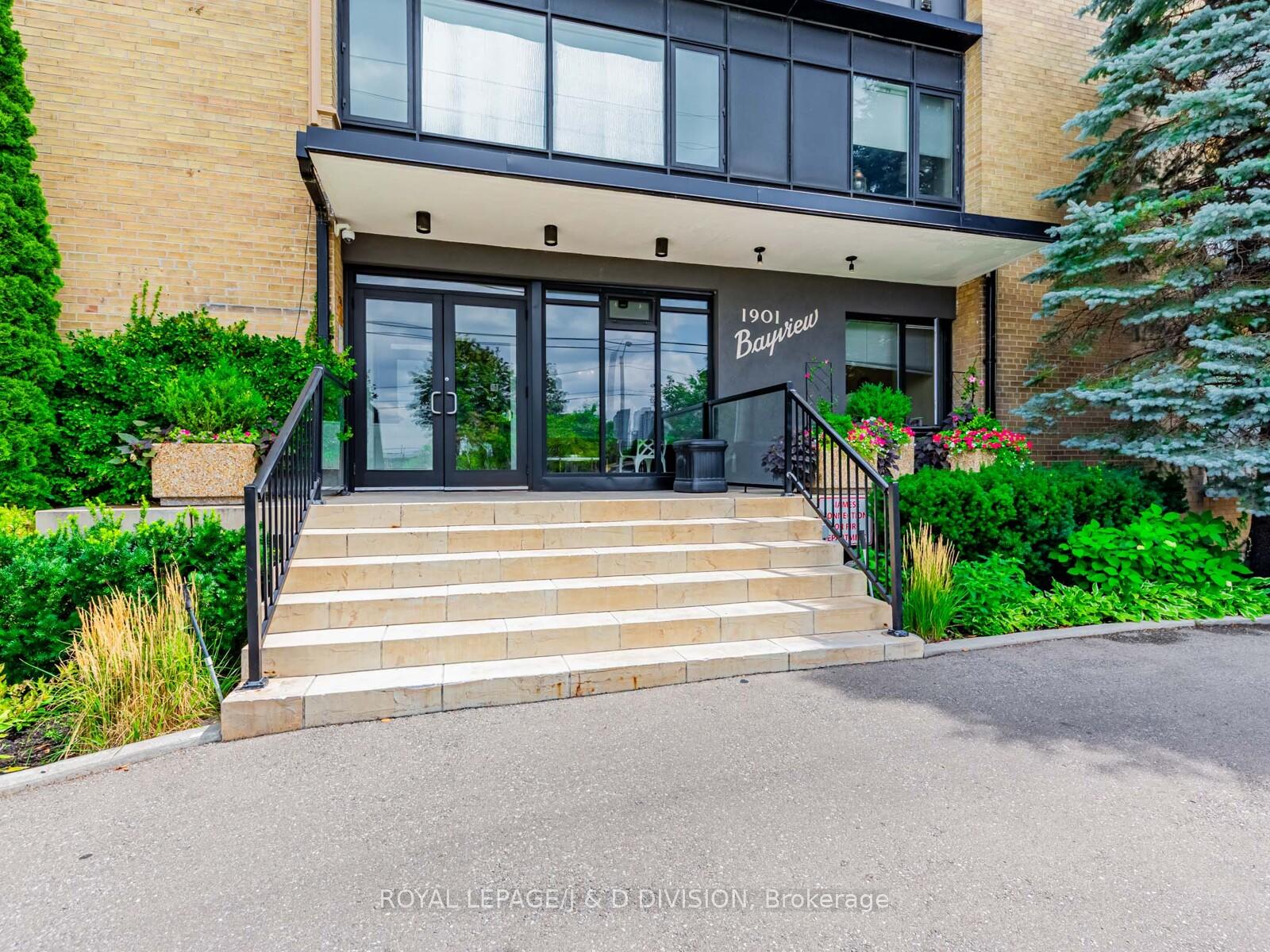 Photo 3 of Unit 301, 1901 Bayview Avenue, Toronto, Leaside — HOMEH