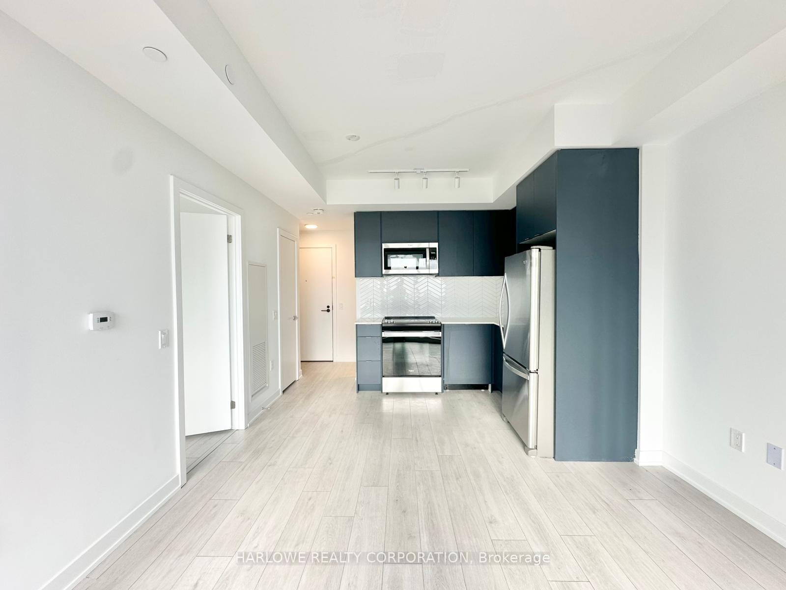 Front of Unit 506 A, 1606 Charles Street