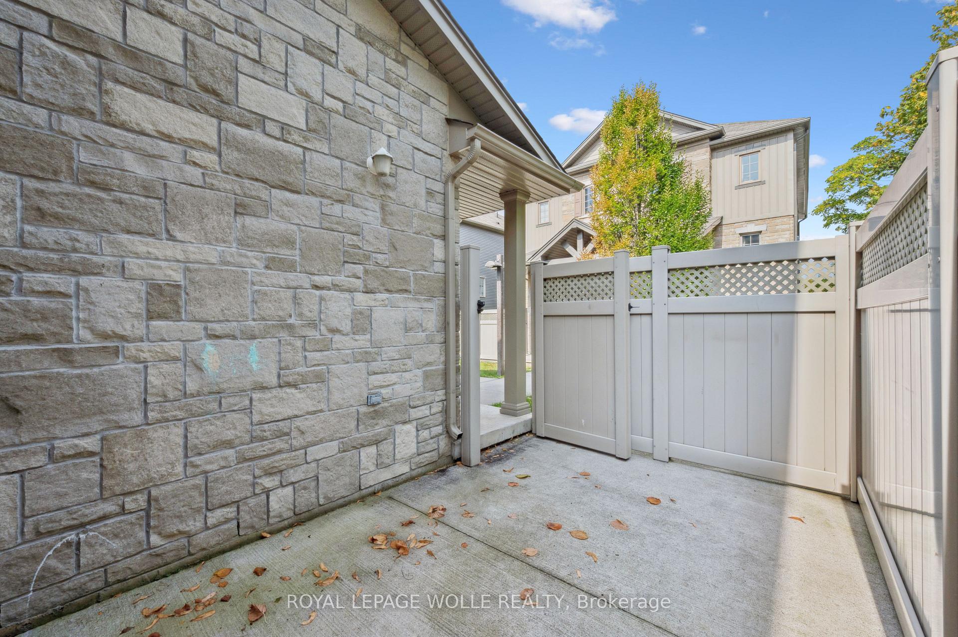 Photo 6 of Unit 7B, 931 Glasgow Street, Kitchener — HOMEH