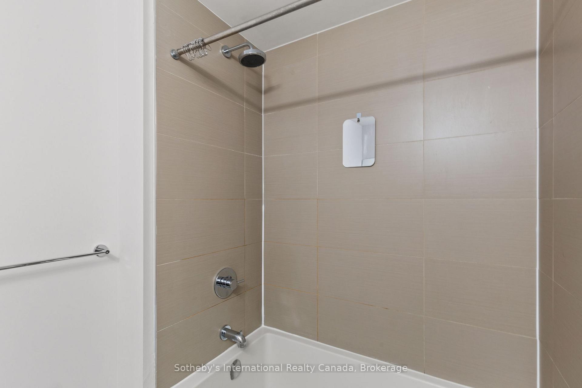 Photo 11 of Unit 1806, 1815 Yonge Street, Toronto, Mount Pleasant East — HOMEH
