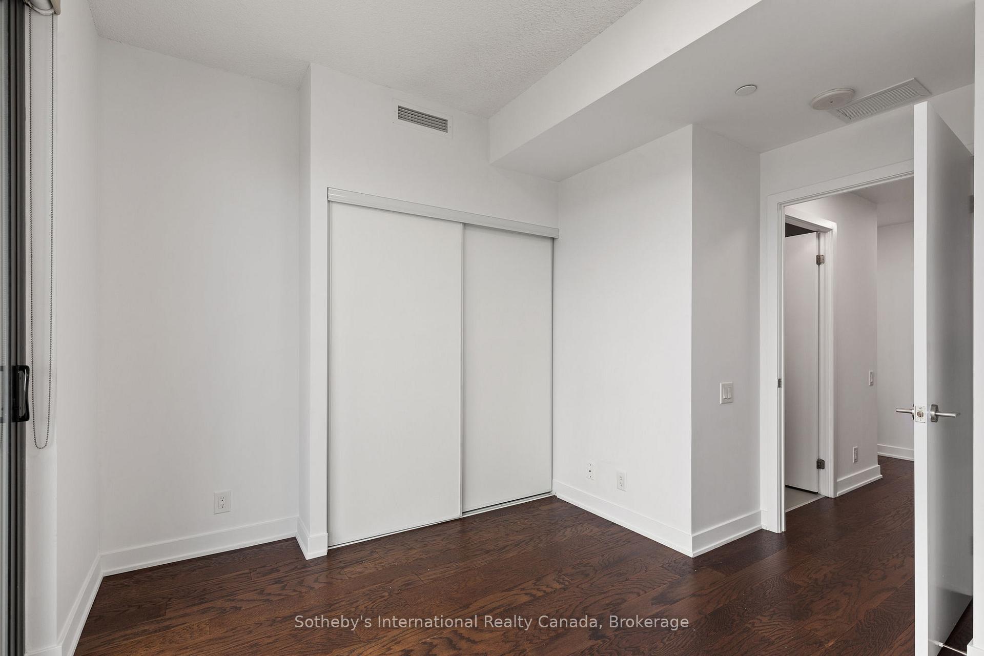 Photo 13 of Unit 1806, 1815 Yonge Street, Toronto, Mount Pleasant East — HOMEH