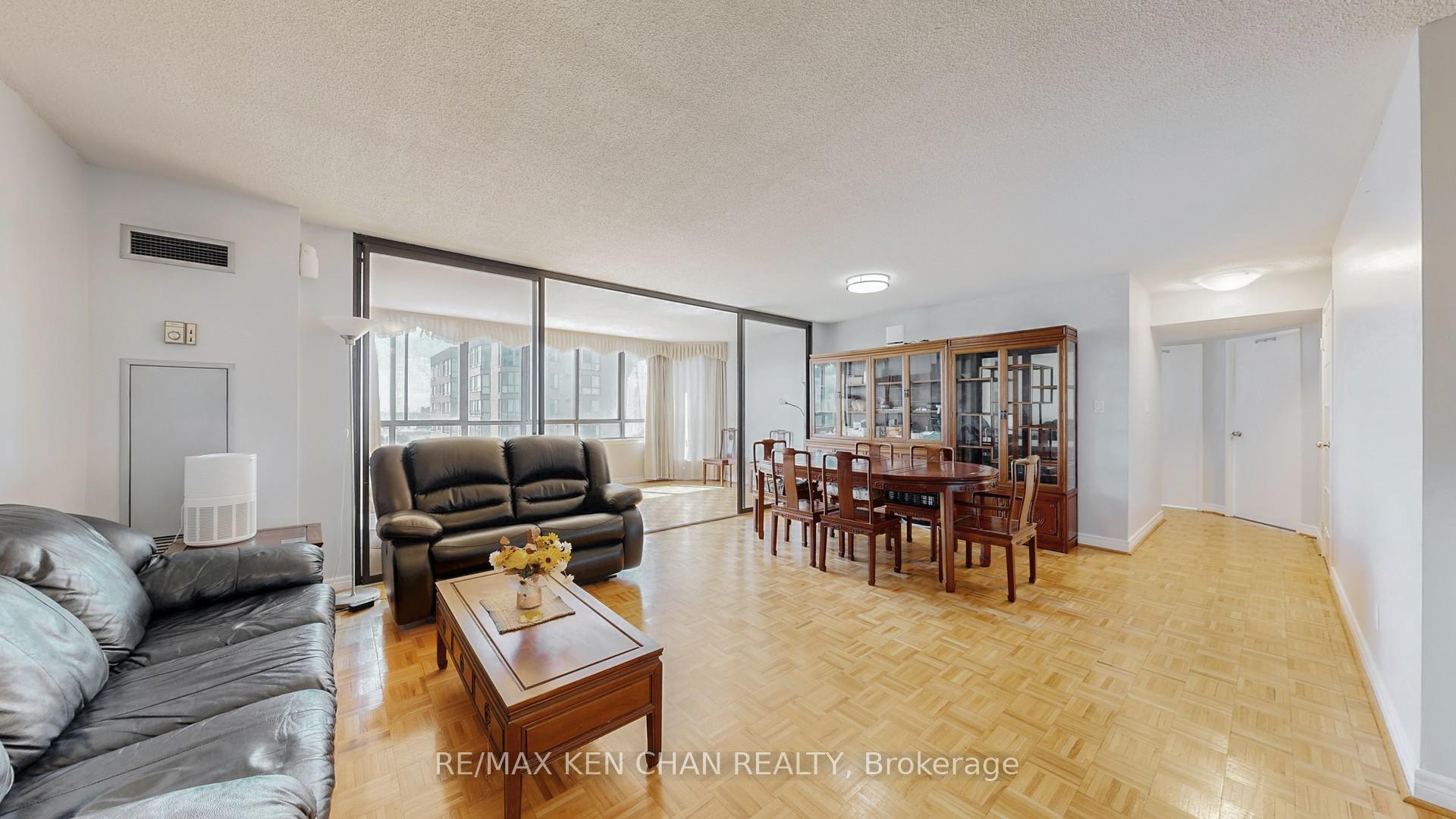 Photo 5 of Unit 1917, 75 Bamburgh Circle, Scarborough, Steeles — HOMEH