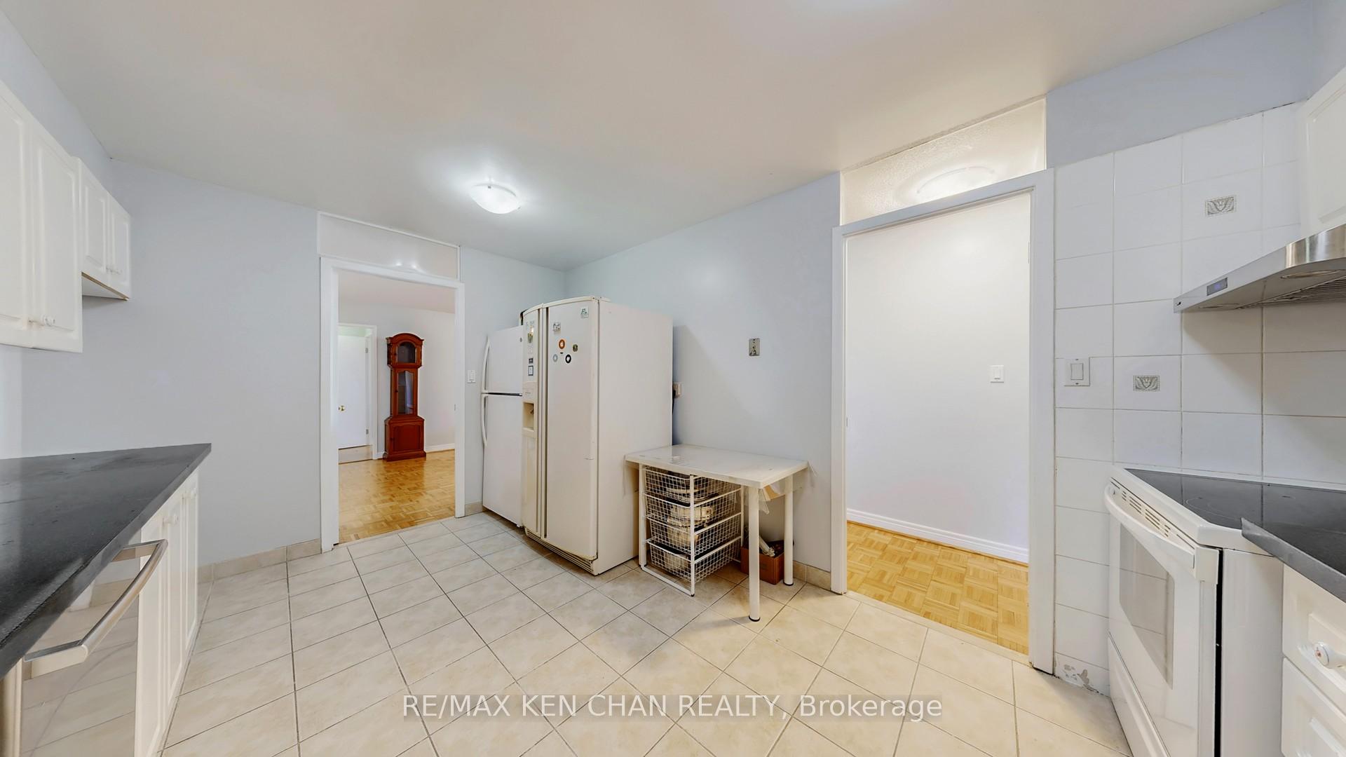 Photo 14 of Unit 1917, 75 Bamburgh Circle, Scarborough, Steeles — HOMEH