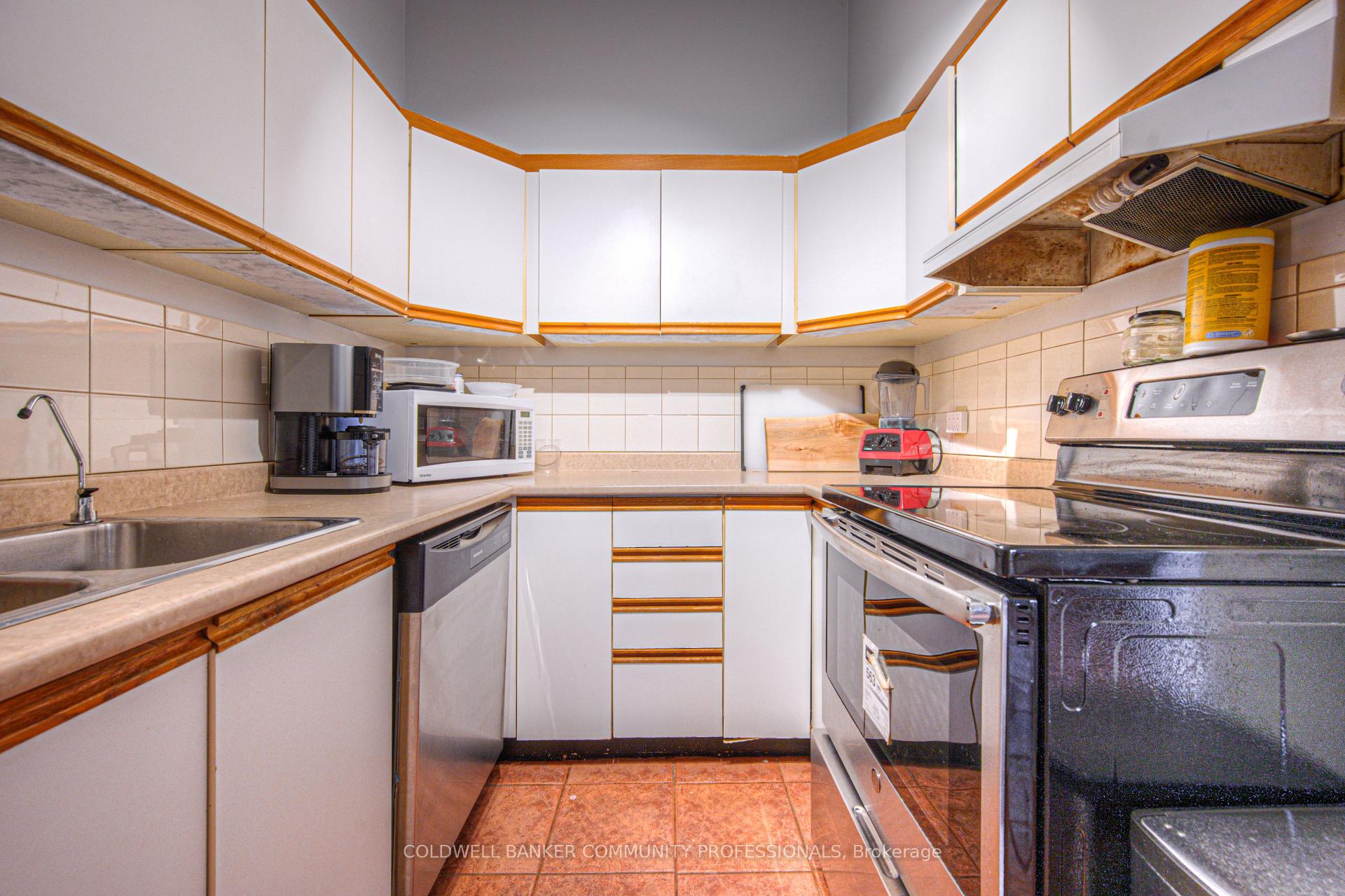 Photo 16 of Unit 314, 50 Main Street, Hamilton, Dundas — HOMEH