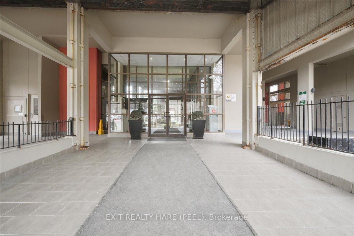 Photo 3 of Unit 222, 350 Quigley Road NE, Hamilton, Vincent — HOMEH