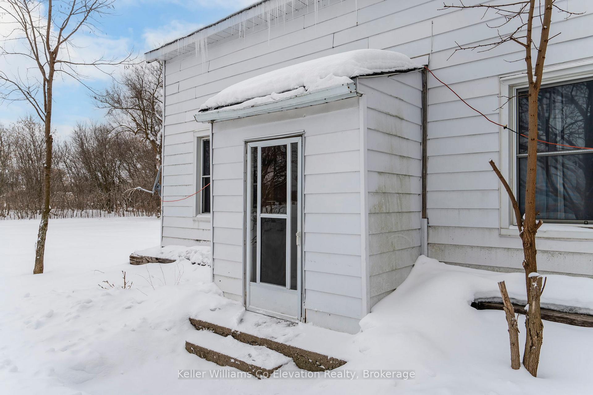 Photo 4 of 3399 County 42 Road, Clearview, Rural Clearview — HOMEH