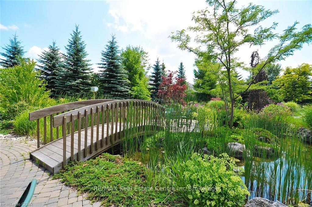 Photo 26 of Unit D403, 71 Bayberry Drive, Guelph, Village By The Arboretum — HOMEH