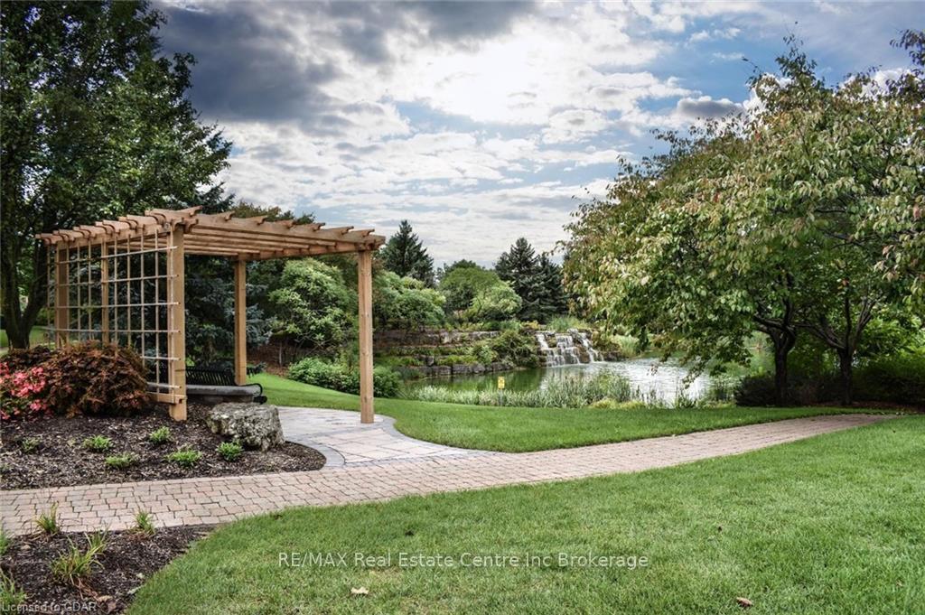 Photo 31 of Unit D403, 71 Bayberry Drive, Guelph, Village By The Arboretum — HOMEH
