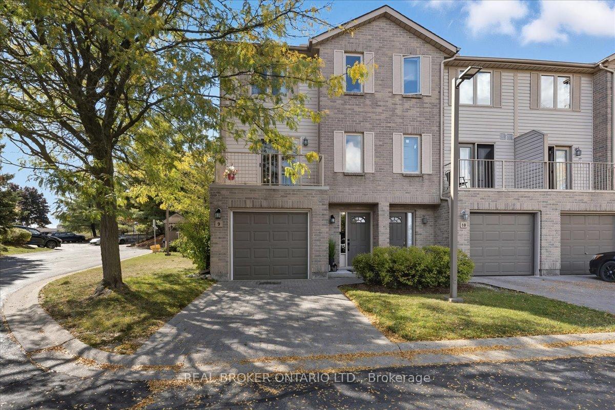 Photo 1 of Unit 9, 230 Blackhorne Drive, Kitchener — HOMEH