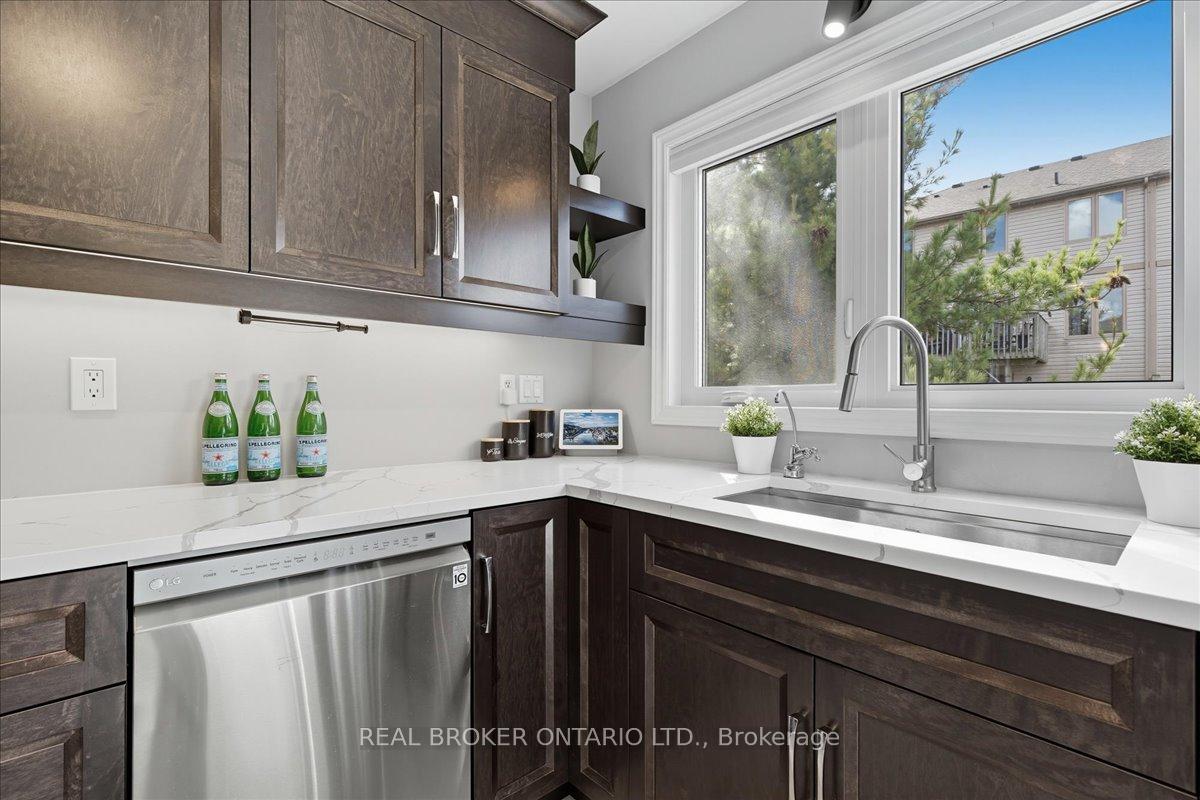 Photo 9 of Unit 9, 230 Blackhorne Drive, Kitchener — HOMEH
