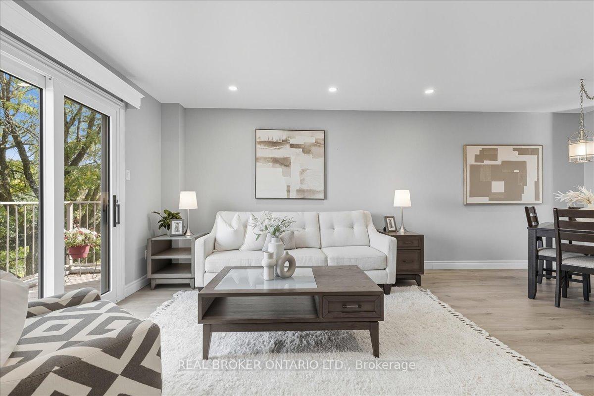 Photo 18 of Unit 9, 230 Blackhorne Drive, Kitchener — HOMEH