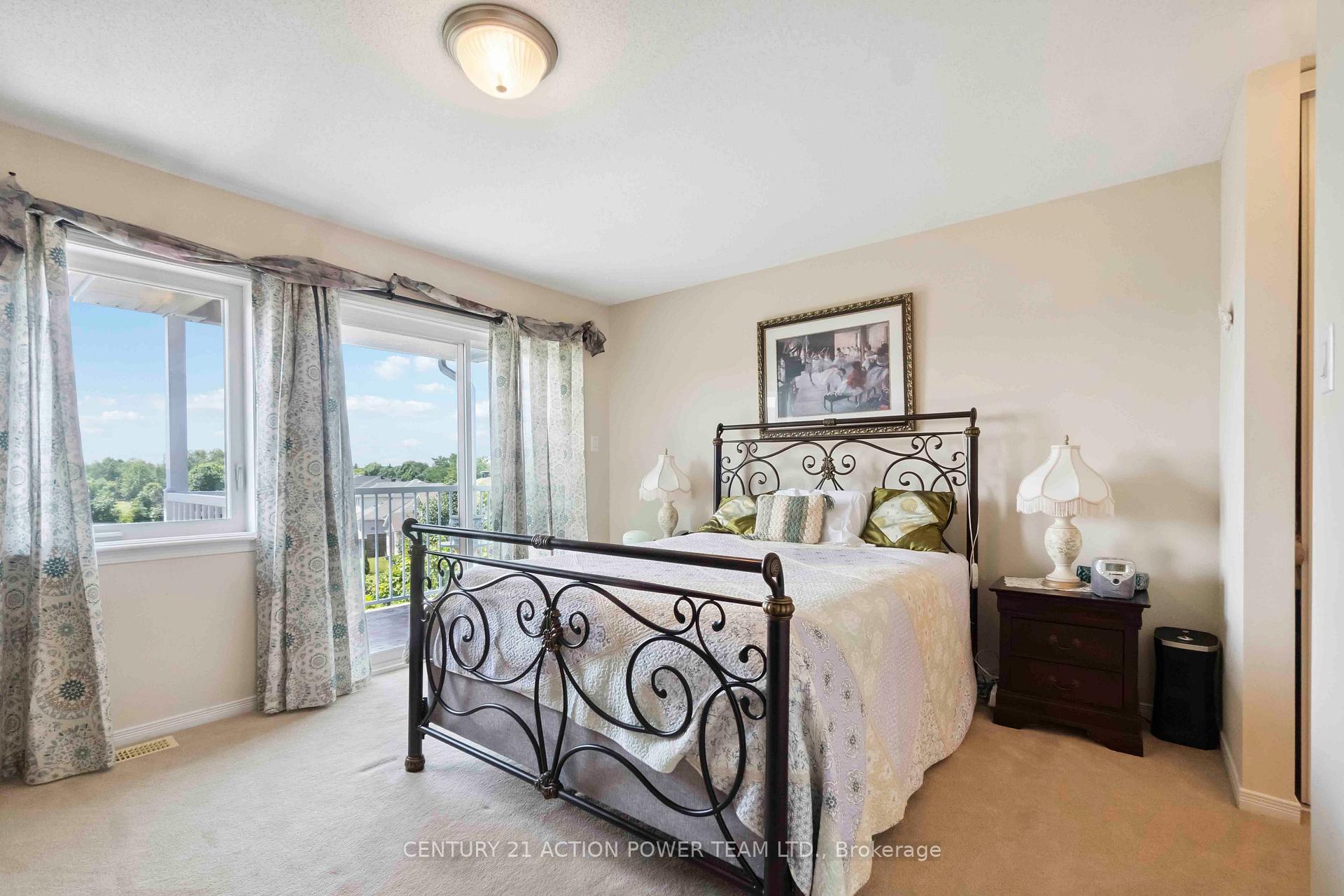 Photo 20 of Unit 12, 4037 Canyon Walk Drive, Ottawa, Riverside South/Gloucester Glen — HOMEH