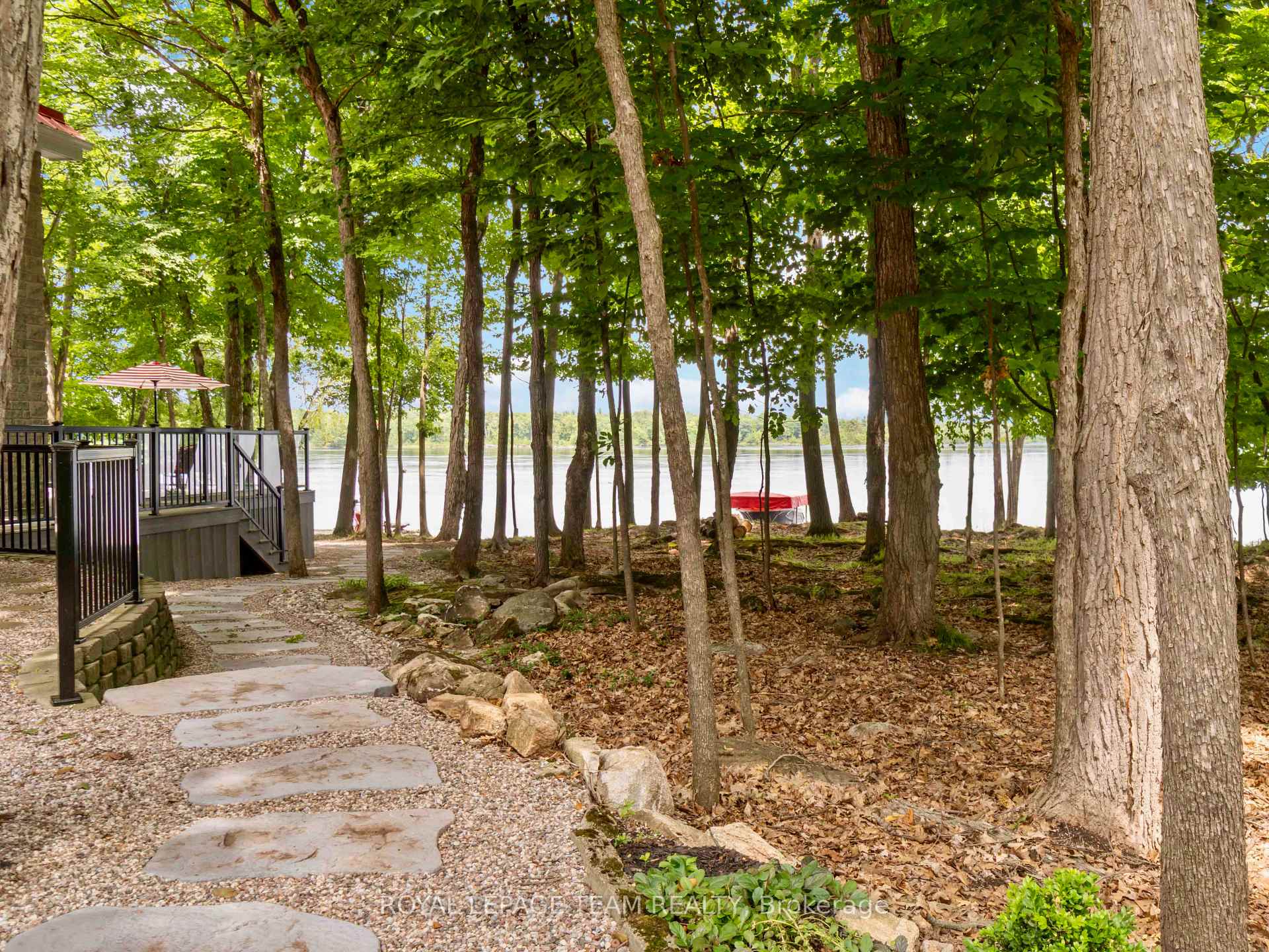 Photo 2 of 270 Morris Island Drive, Ottawa, Fitzroy — HOMEH
