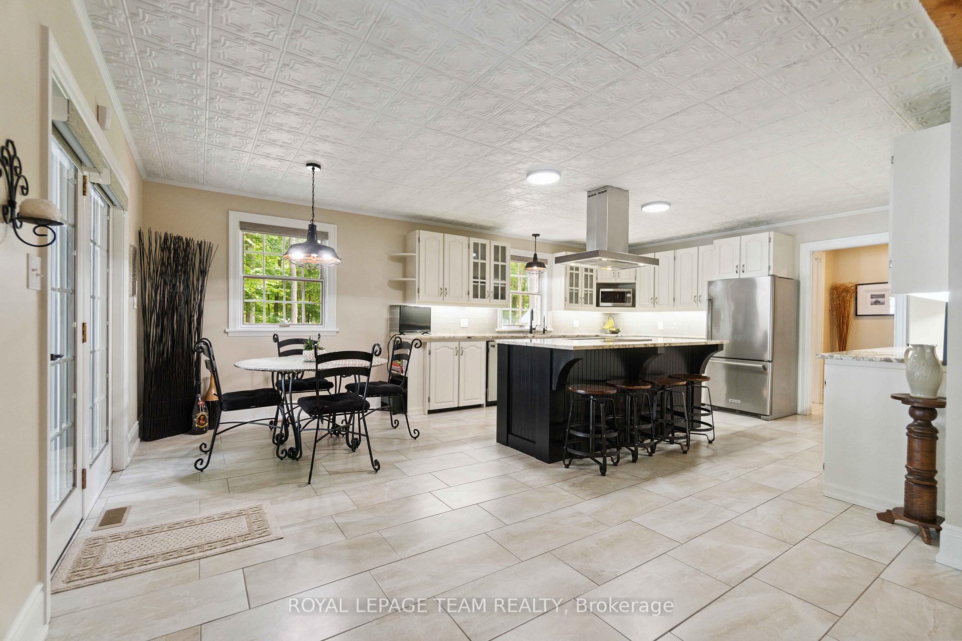 Photo 20 of 270 Morris Island Drive, Ottawa, Fitzroy — HOMEH