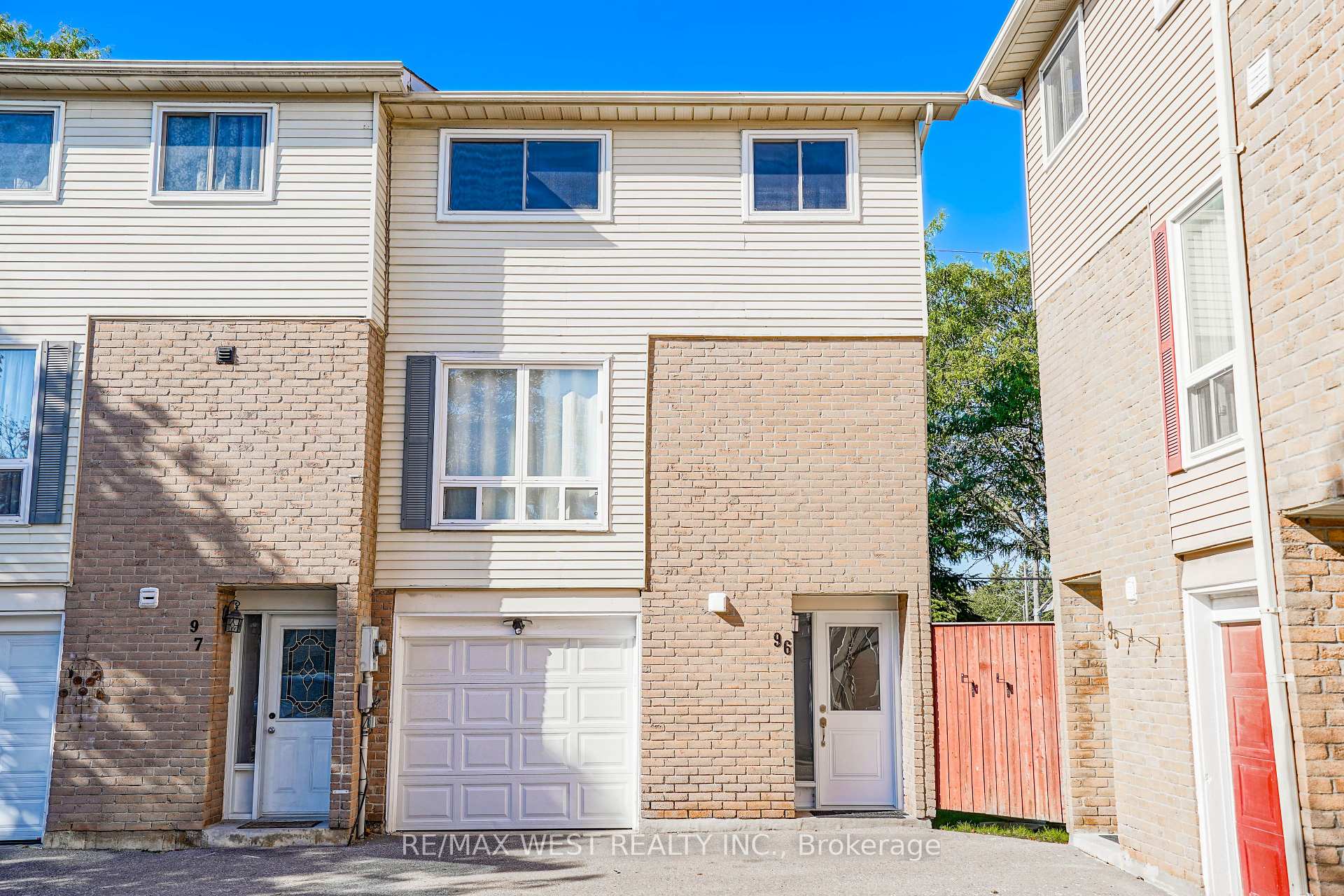 Photo 1 of Unit 96, 1133 Ritson Road N, Oshawa, Centennial — HOMEH
