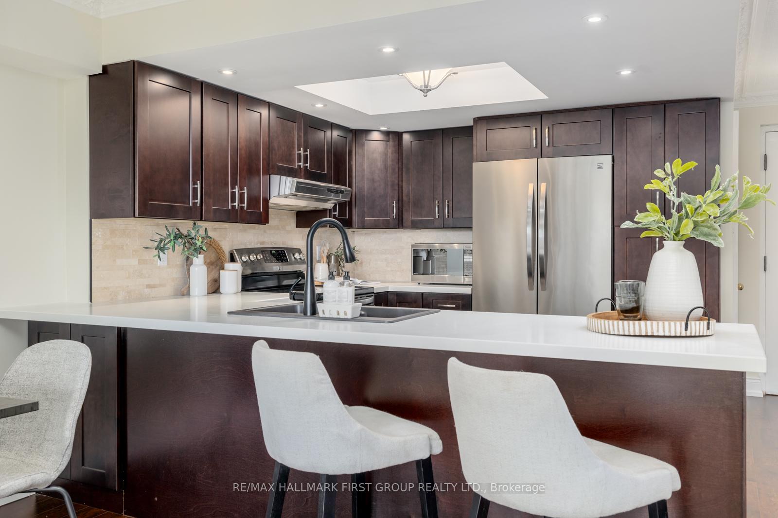 Photo 3 of Unit 413, 45 Cumberland Lane, Ajax, South West — HOMEH