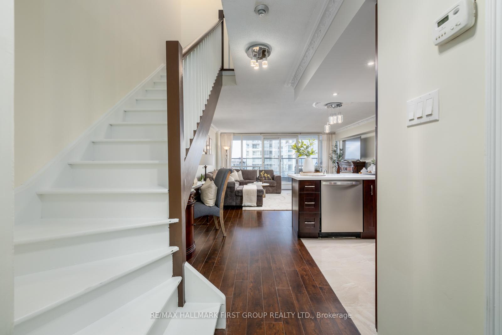 Photo 8 of Unit 413, 45 Cumberland Lane, Ajax, South West — HOMEH