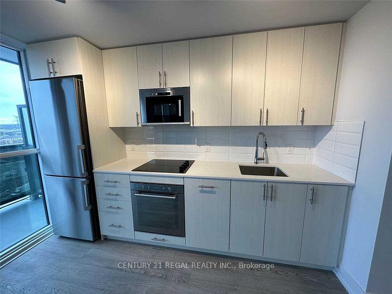 Photo 6 of Unit 2401, 2550 Simcoe Street N, Oshawa, Windfields — HOMEH