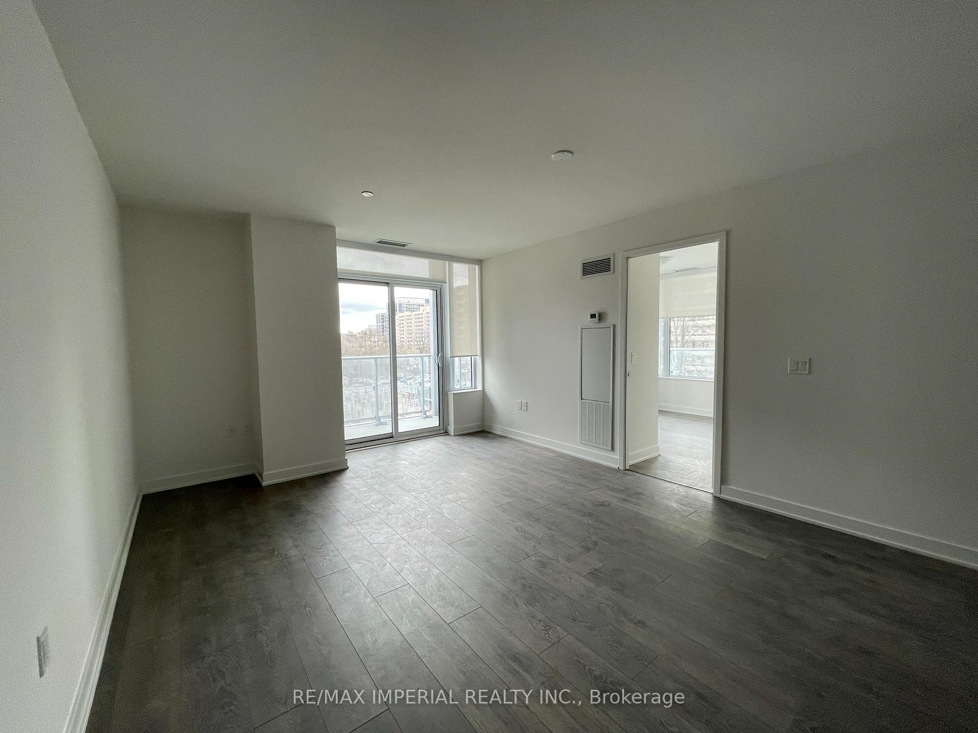Photo 2 of Unit 404, 195 Redpath Avenue, Toronto, Mount Pleasant West — HOMEH