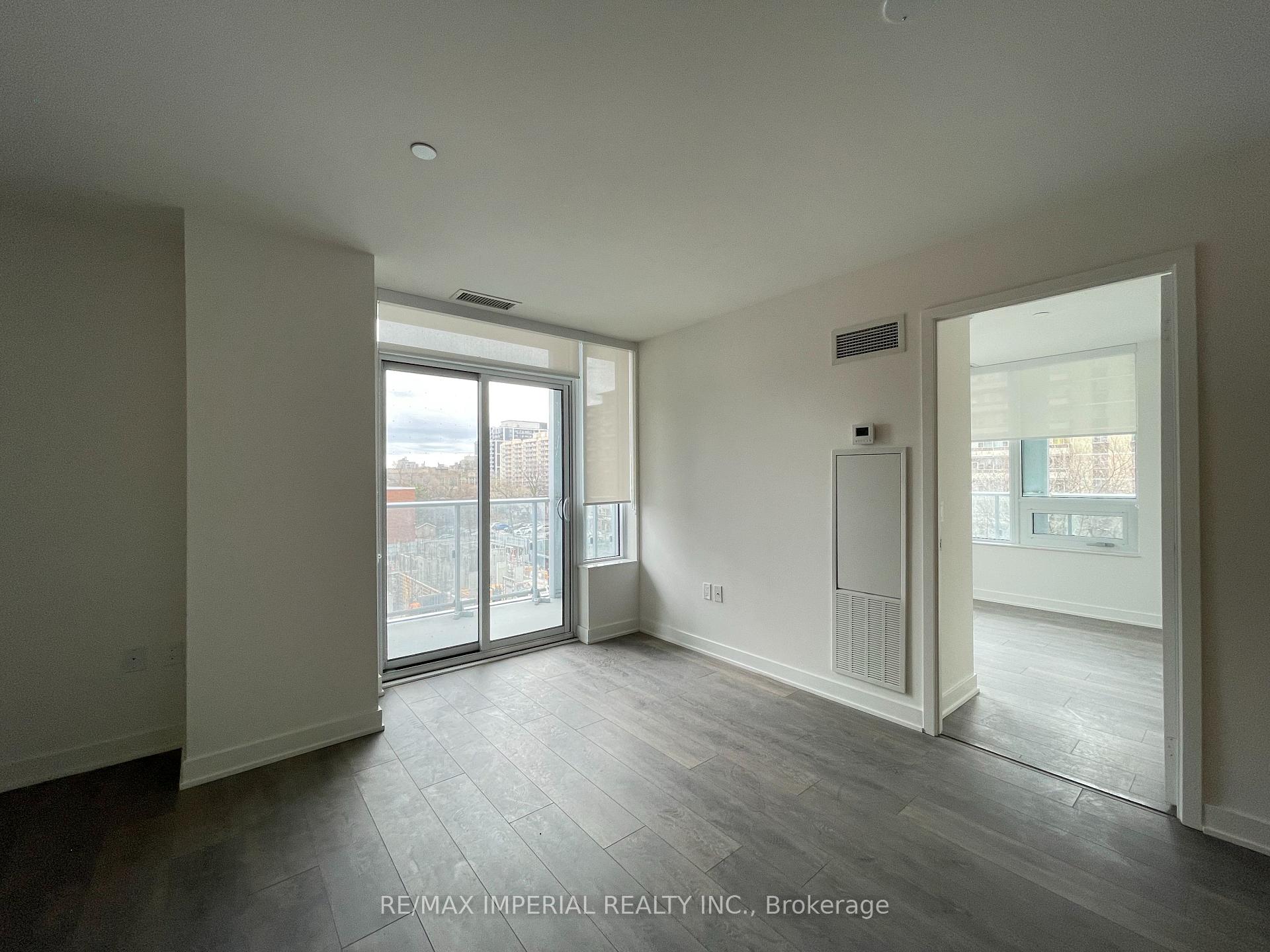 Photo 9 of Unit 404, 195 Redpath Avenue, Toronto, Mount Pleasant West — HOMEH