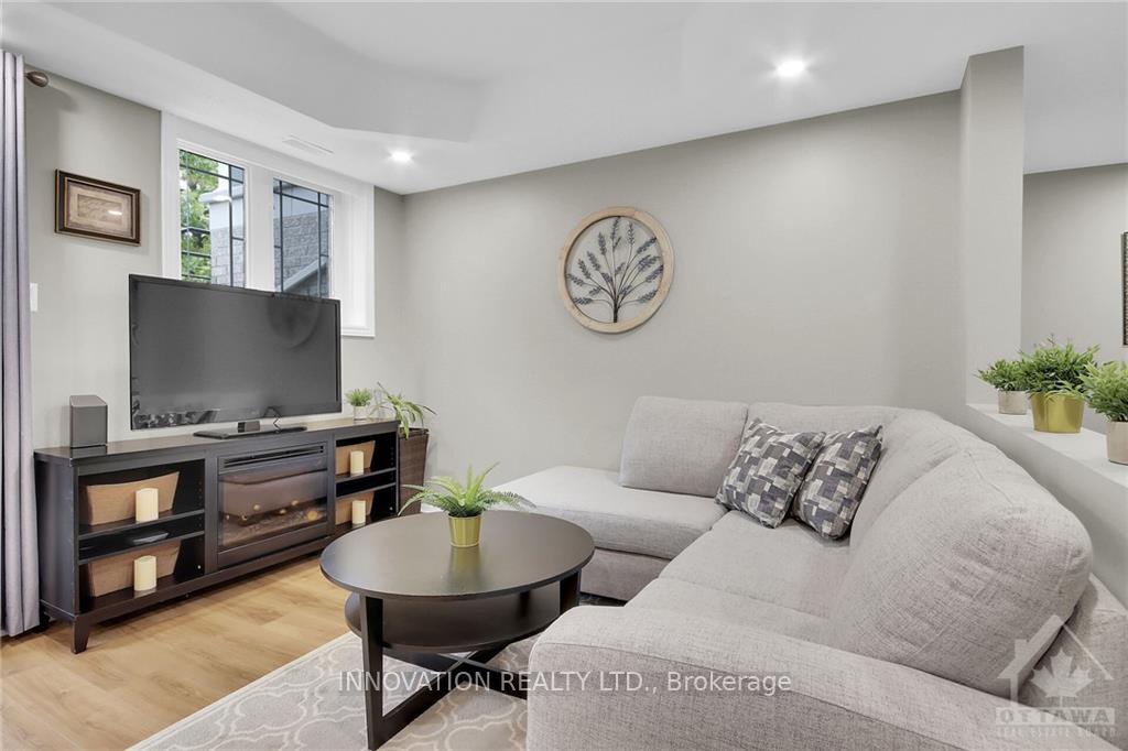 Photo 7 of Unit 1, 385 Paseo, Ottawa, Centrepointe — HOMEH