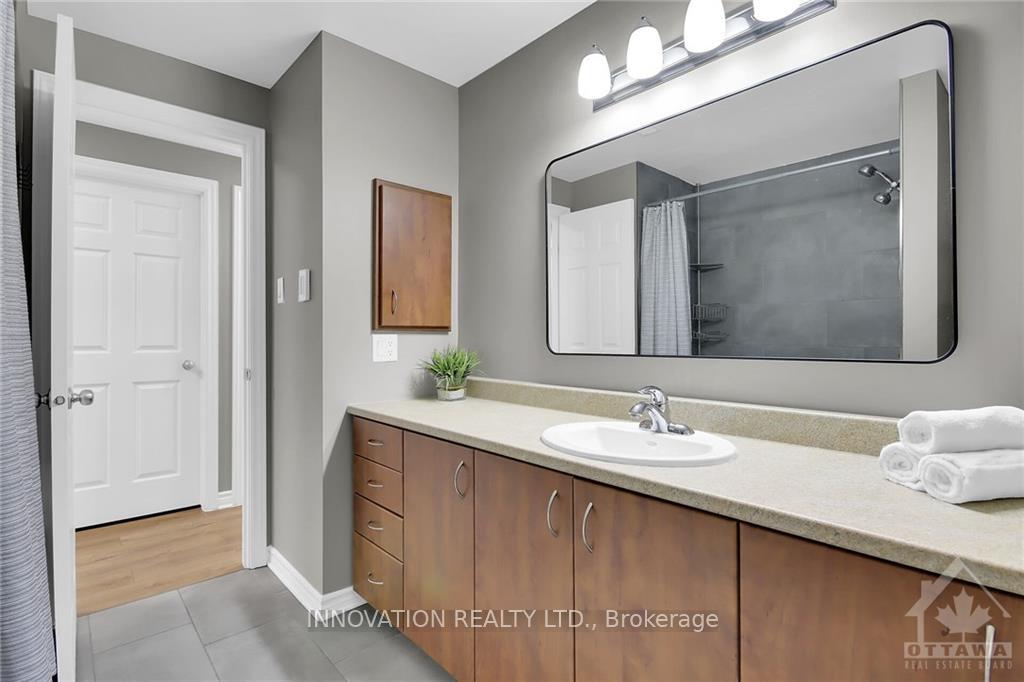 Photo 13 of Unit 1, 385 Paseo, Ottawa, Centrepointe — HOMEH