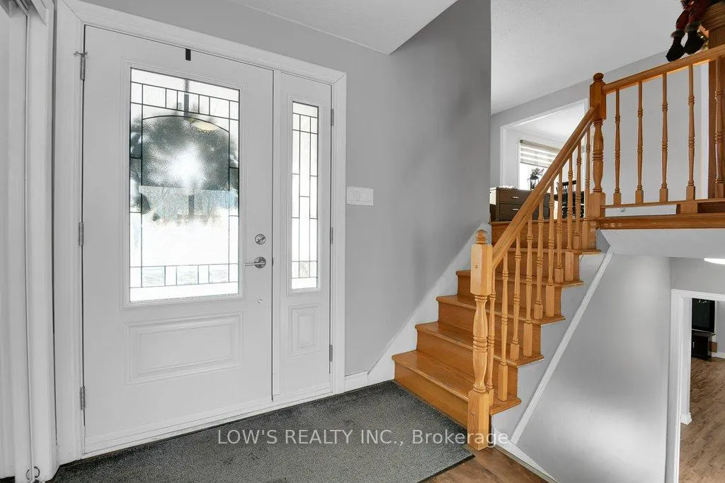 Photo 4 of 25 Wall Street, Champlain, Vankleek Hill — HOMEH