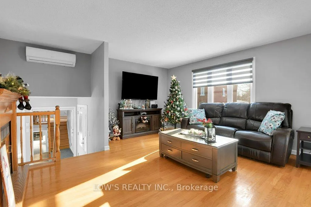 Photo 6 of 25 Wall Street, Champlain, Vankleek Hill — HOMEH