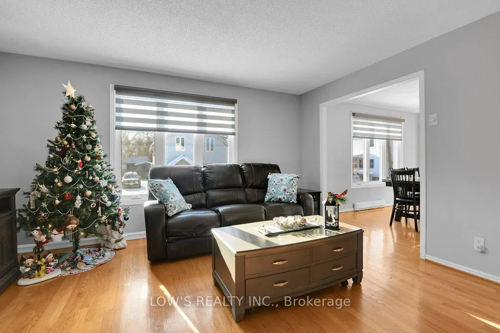 Photo 7 of 25 Wall Street, Champlain, Vankleek Hill — HOMEH