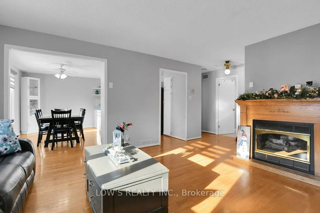 Photo 8 of 25 Wall Street, Champlain, Vankleek Hill — HOMEH