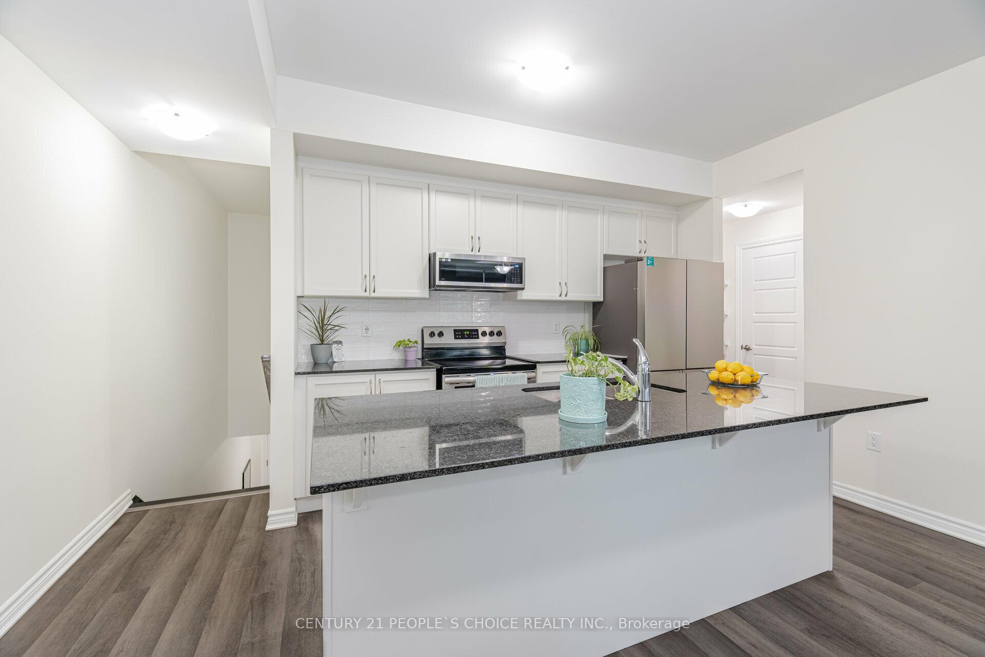 Photo 5 of Unit 504, 1034 Reflection Place, Pickering, Rural Pickering — HOMEH