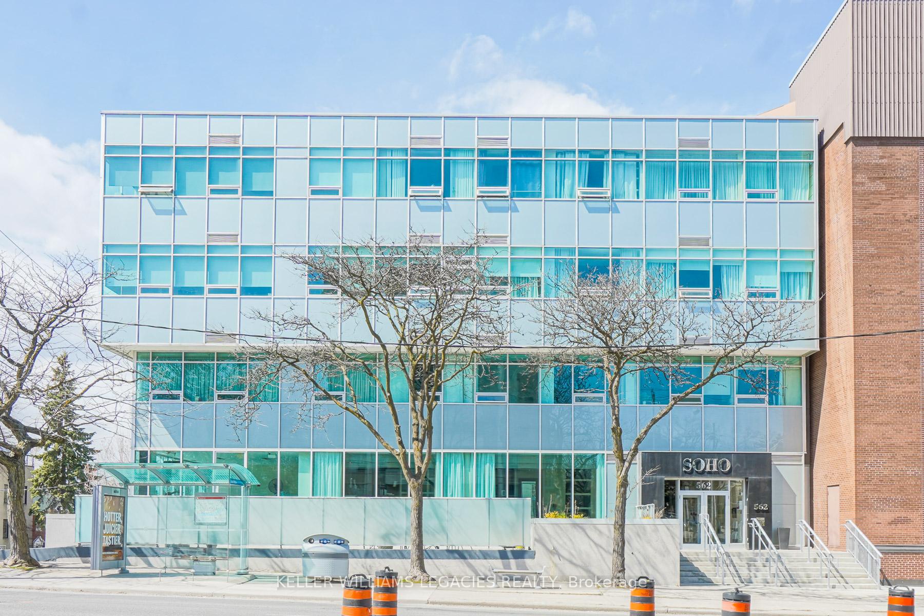 Front of Unit 302, 562 Eglinton Avenue E