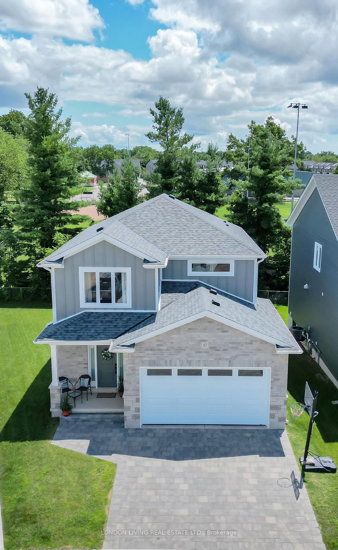 Photo 1 of Unit 37, 22701 Adelaide Road, Strathroy-Caradoc, Mount Brydges — HOMEH
