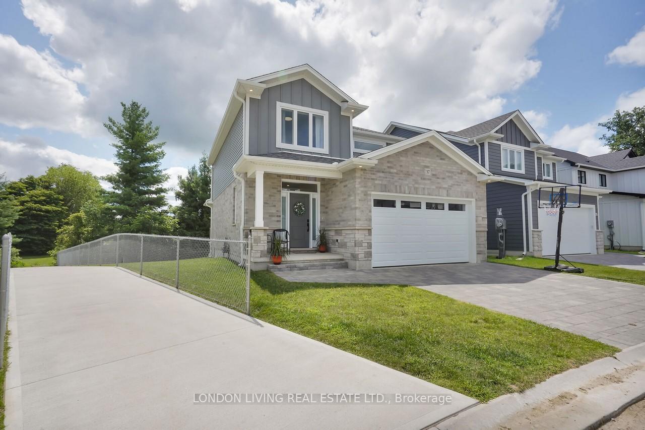 Photo 9 of Unit 37, 22701 Adelaide Road, Strathroy-Caradoc, Mount Brydges — HOMEH