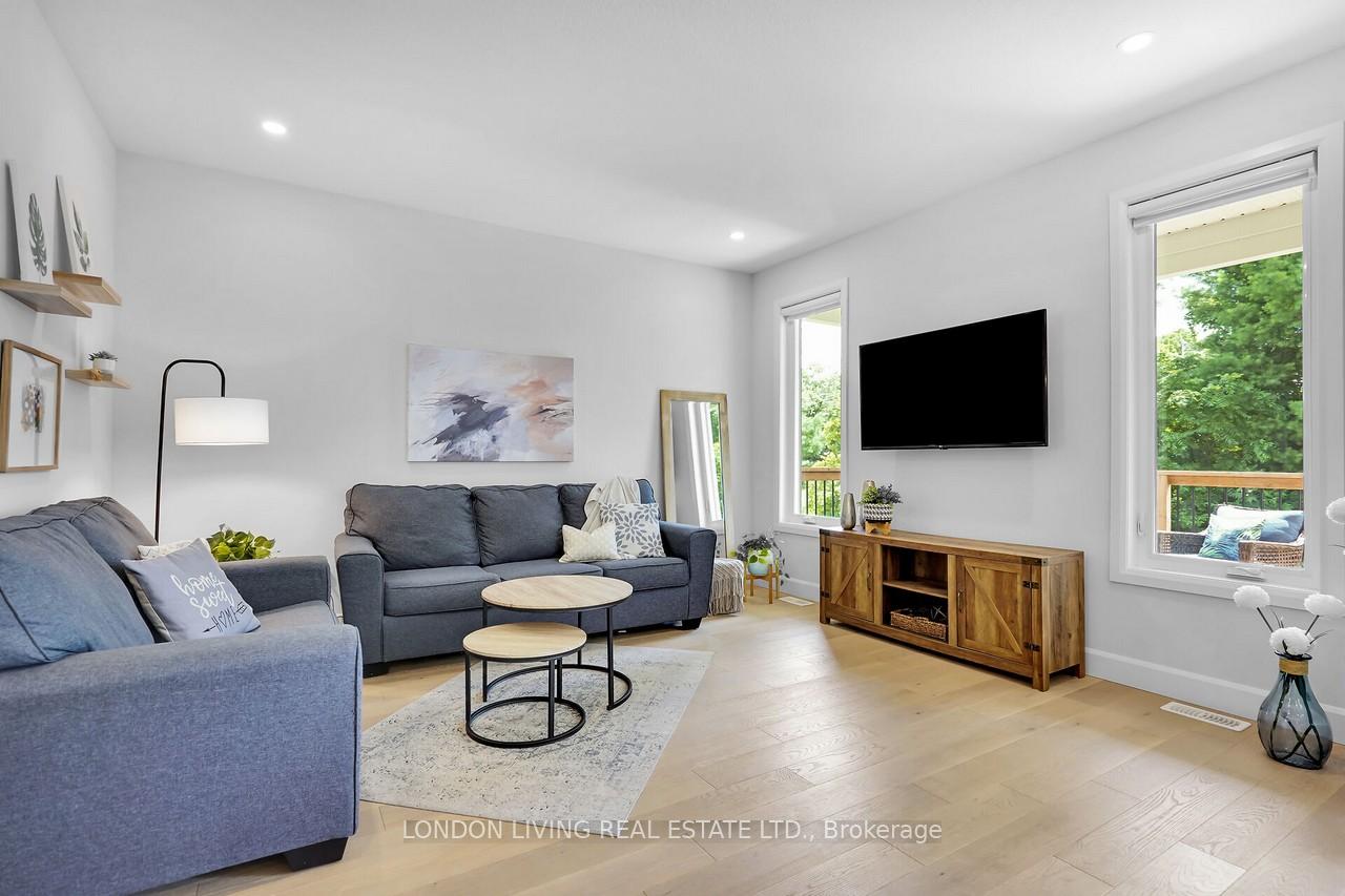 Photo 14 of Unit 37, 22701 Adelaide Road, Strathroy-Caradoc, Mount Brydges — HOMEH