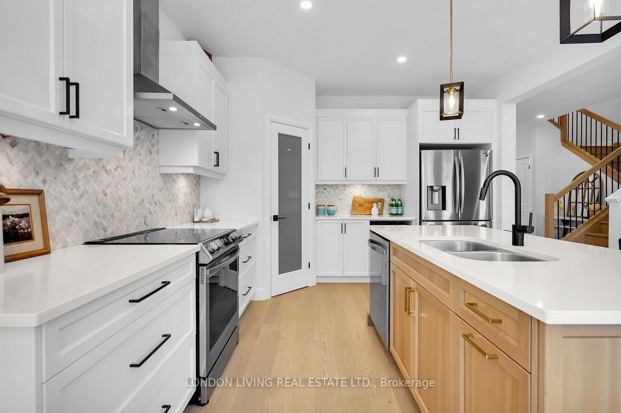 Photo 18 of Unit 37, 22701 Adelaide Road, Strathroy-Caradoc, Mount Brydges — HOMEH