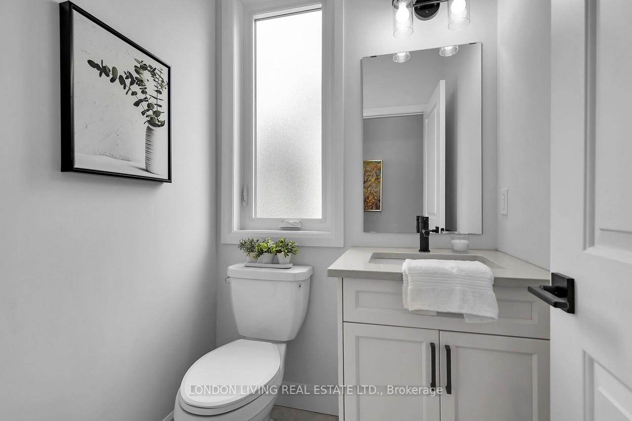 Photo 22 of Unit 37, 22701 Adelaide Road, Strathroy-Caradoc, Mount Brydges — HOMEH