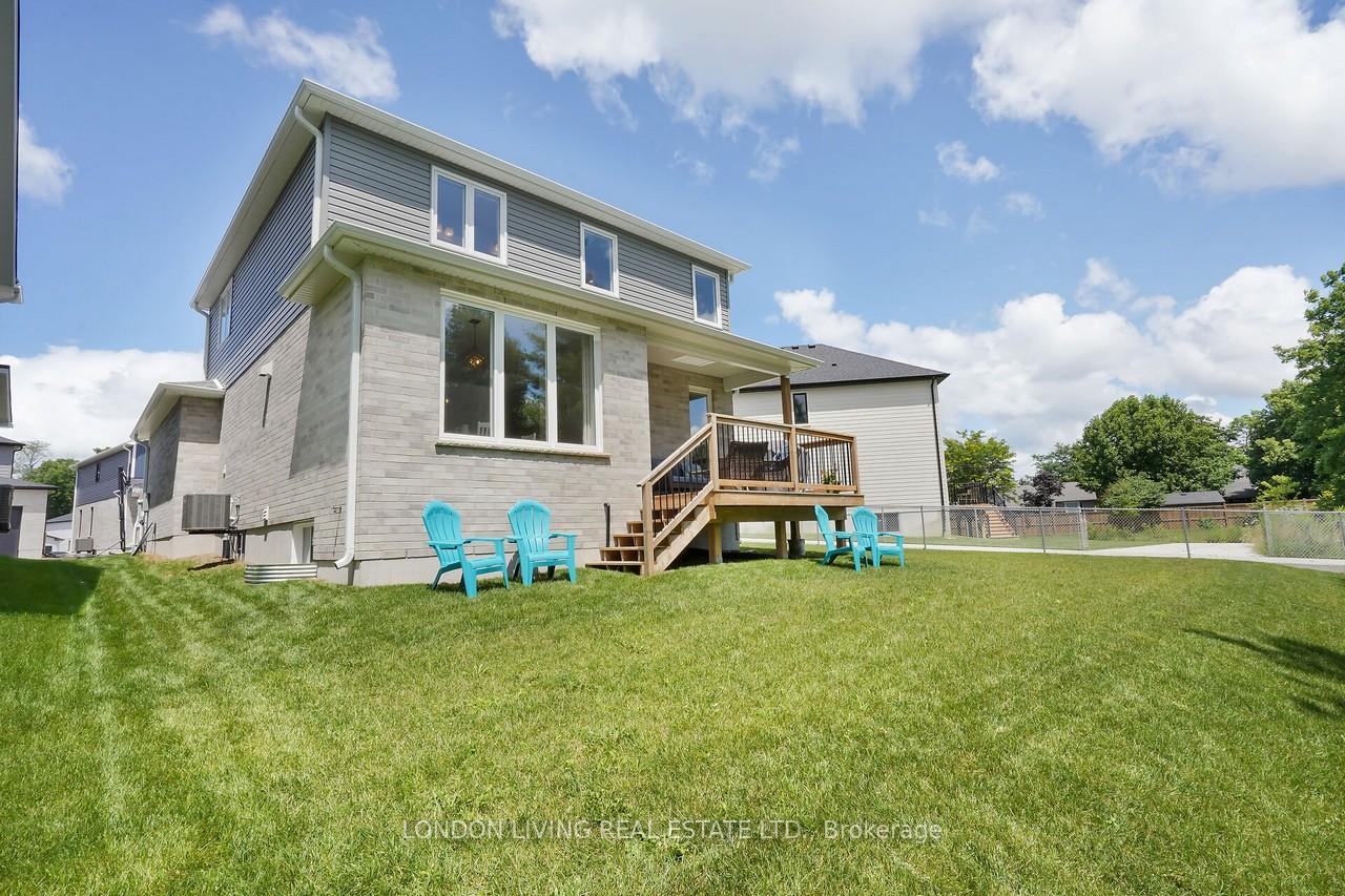 Photo 36 of Unit 37, 22701 Adelaide Road, Strathroy-Caradoc, Mount Brydges — HOMEH