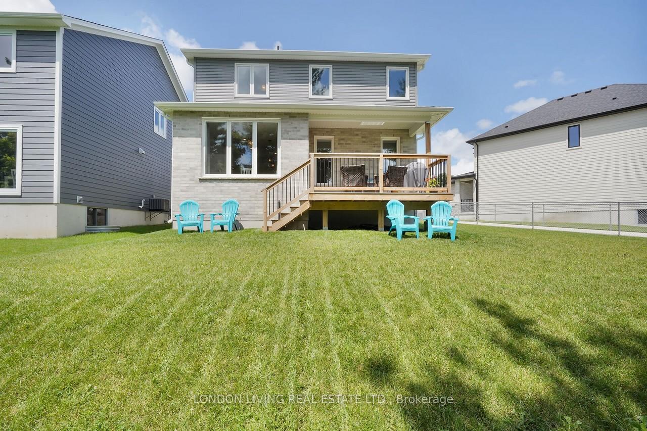 Photo 37 of Unit 37, 22701 Adelaide Road, Strathroy-Caradoc, Mount Brydges — HOMEH