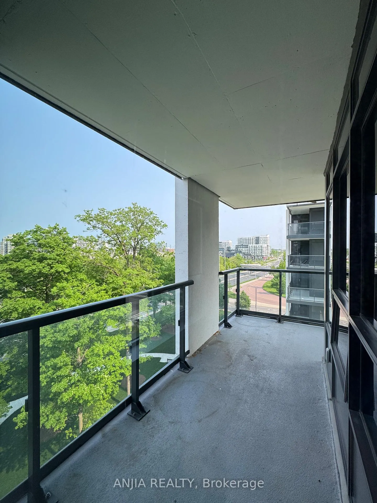 Photo 8 of Unit 822, 9 Clegg Road, Markham, Unionville — HOMEH