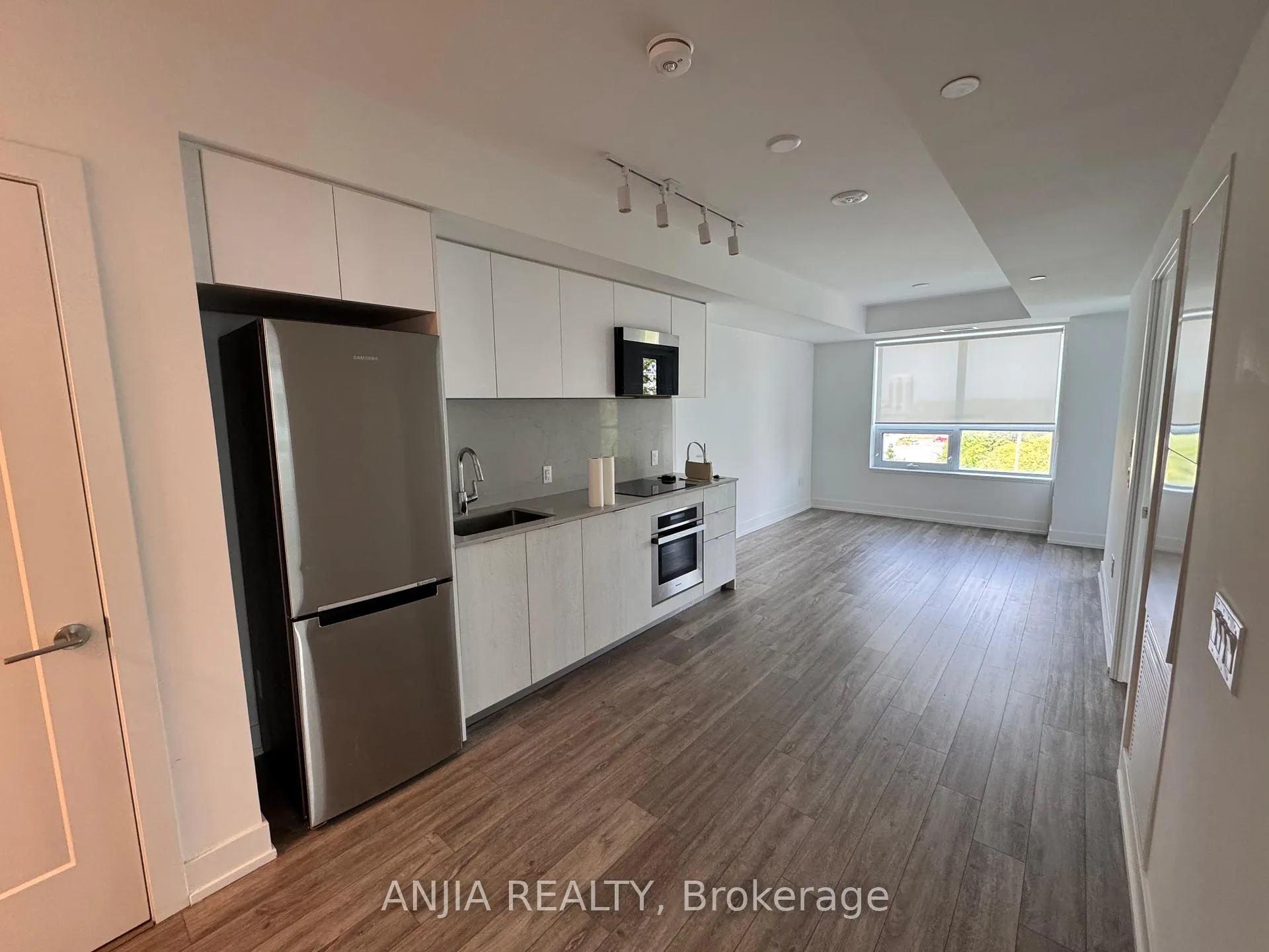 Photo 12 of Unit 822, 9 Clegg Road, Markham, Unionville — HOMEH